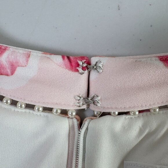 Calvin Klein Sheath Dress Women 12 Pink Floral Pearl Accent Neckline Sleeveless - Picture 6 of 12